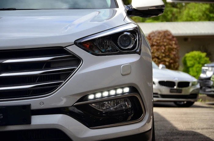 HYUNDAI Santa