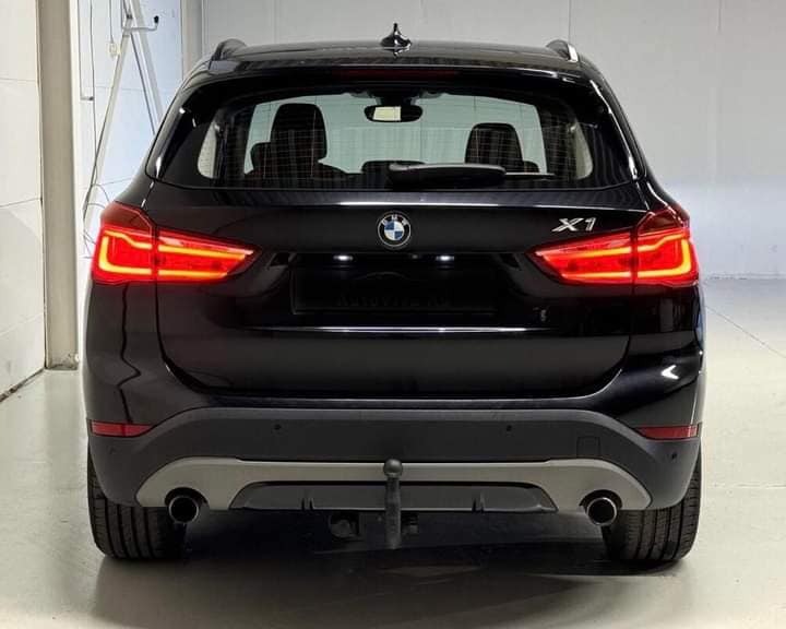 BMWX1